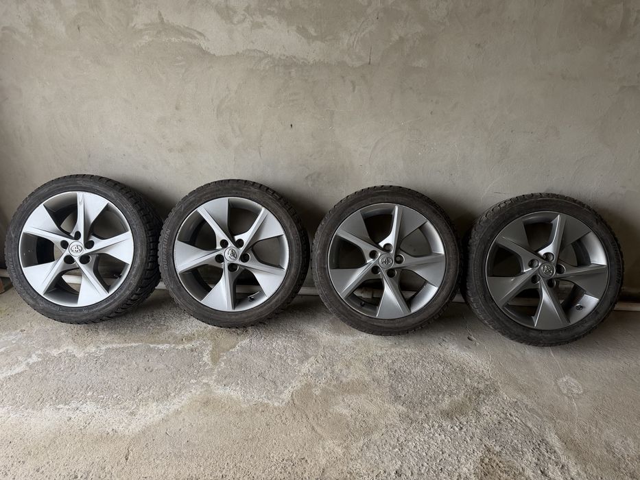 Продам титанку Р-18 Вертолет