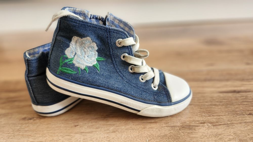 Лоферы на рифленой подошве ZARA