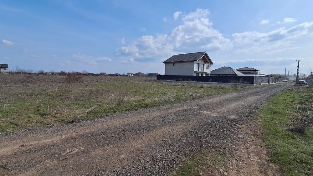 Vând 715mp teren intravilan Sat Costi