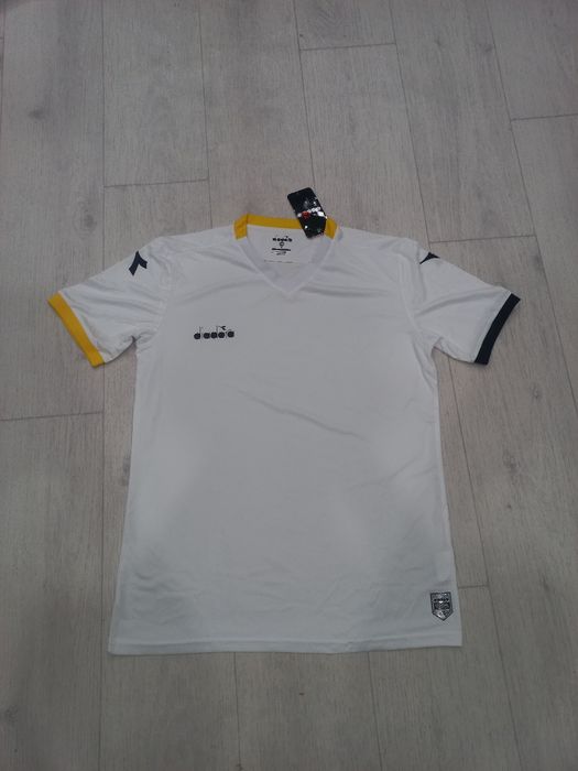 Фирменный комплект Diadora белая форма