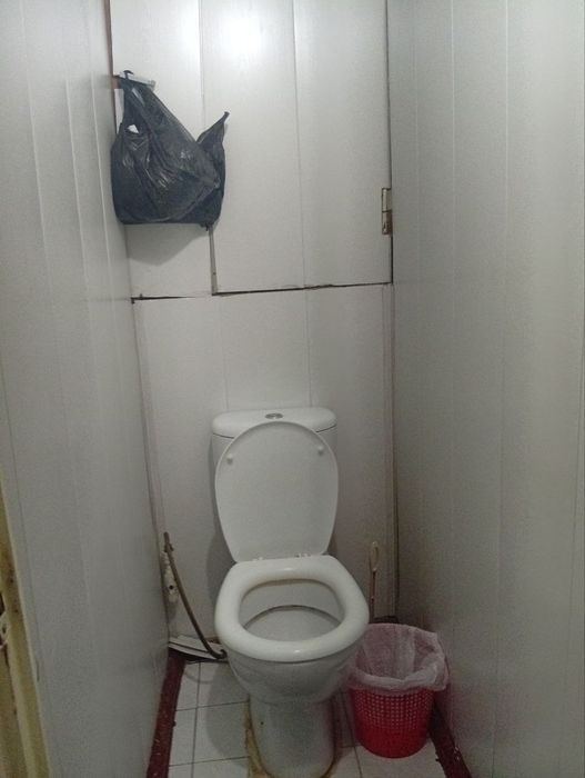 Sherilikka 1 xona Kvartira srochna oila yoki qiz bolalar