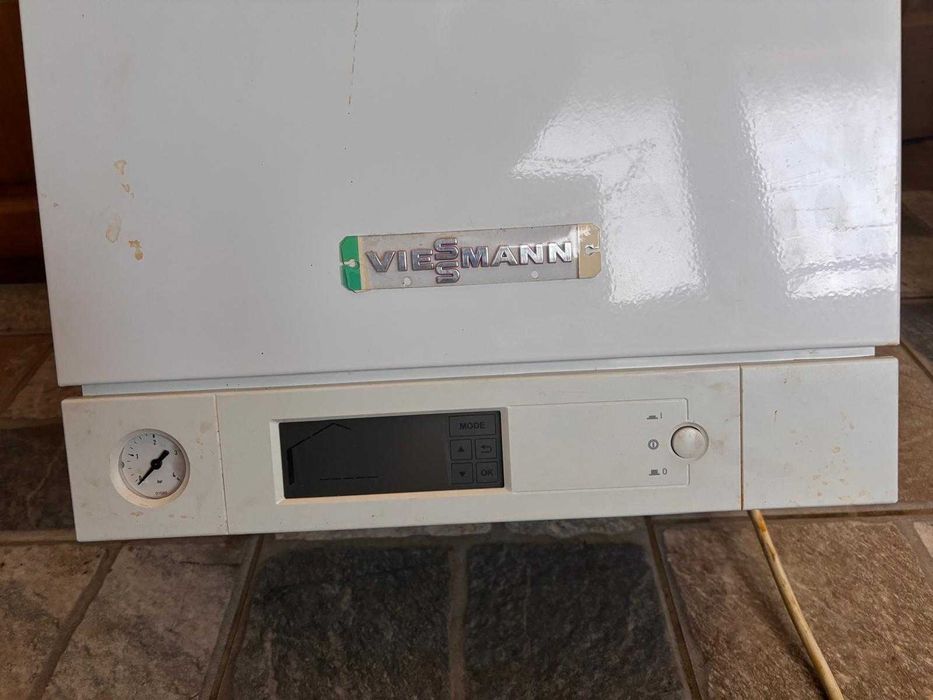 Microcentrală VIESSMANN VITODENS 100 pentru piese de schimb