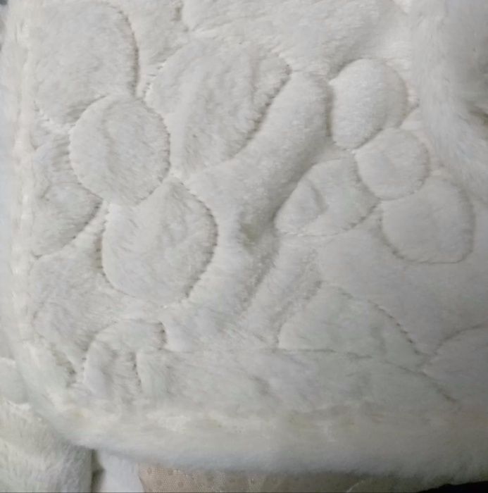 Пледы для углового дивана