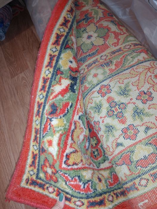 Продам ковры шерстяные