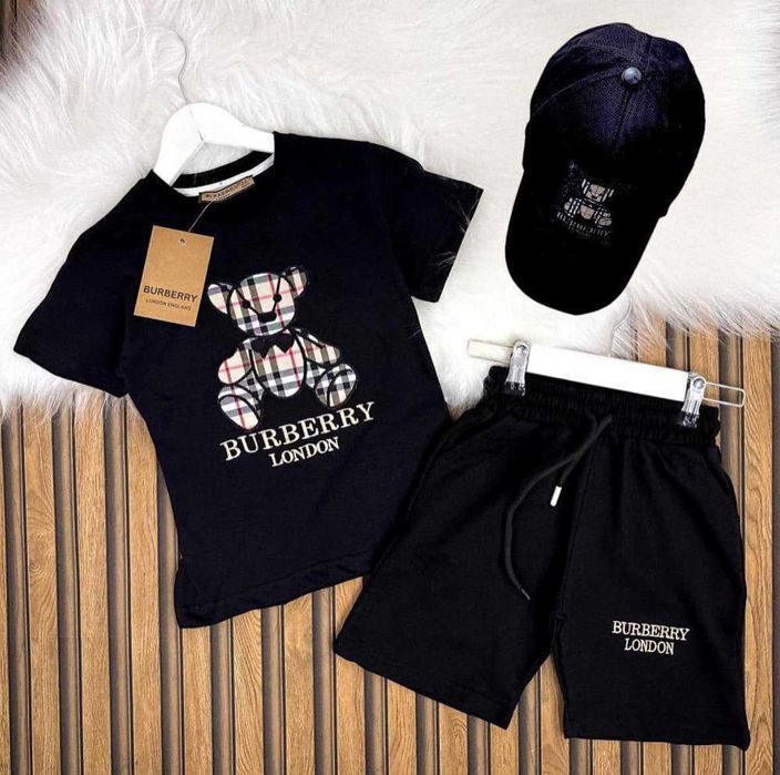 НОВО! Комплекти за момчета от 3 части. Размери от 2 до 16 години