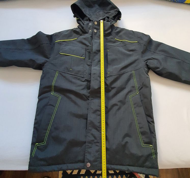 Geacă de iarnă impermeabilă