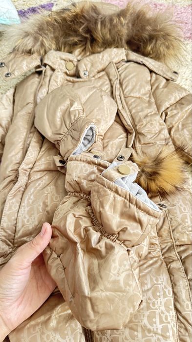 Зимний комбинезон 9-12 месяцев