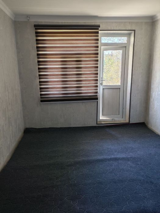 УРДУПИ Райхон бозор ёнида 3 этажда 1 хонали квартира ижарага берилади