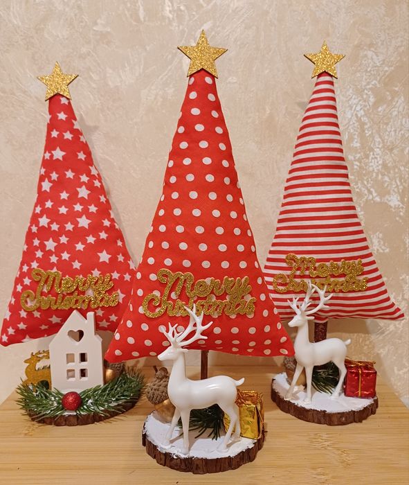 Коледни декорации с елхи от плат и др.