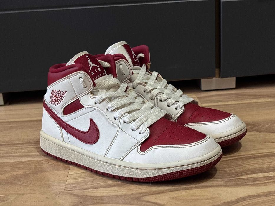 Дамски кецове Nike Air Jordan 1 Chicago размер 38,5