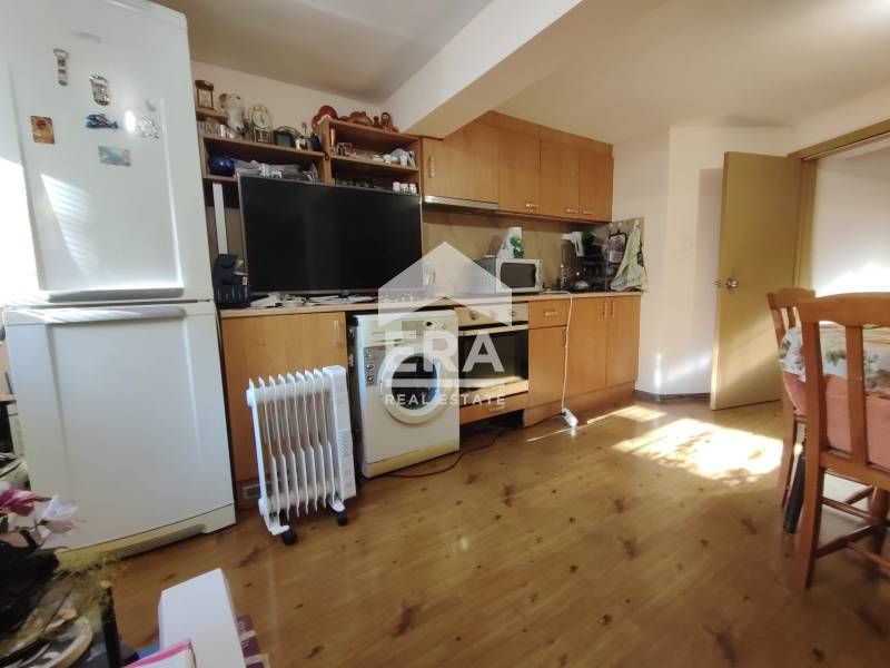 Продава се Двустаен апартамент в Варна, Левски - 66 кв.м за 1031 €/кв.м - Снимка #1