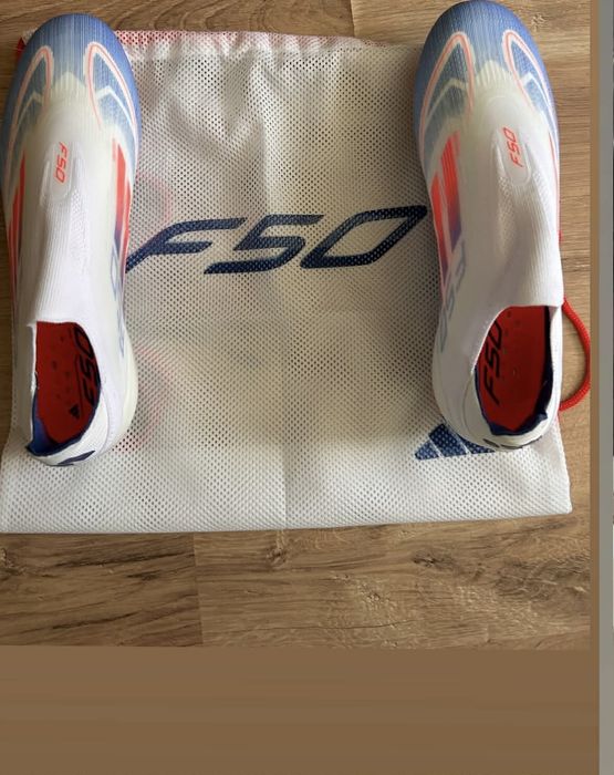 Adidas F50,размер 43 1/3, оригинални идват с торбичката им,запазени са