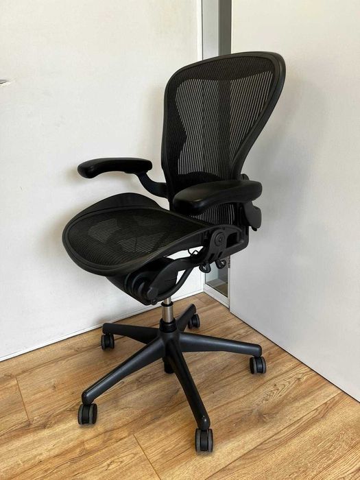 Refurbished Herman Miller Aeron Graphite