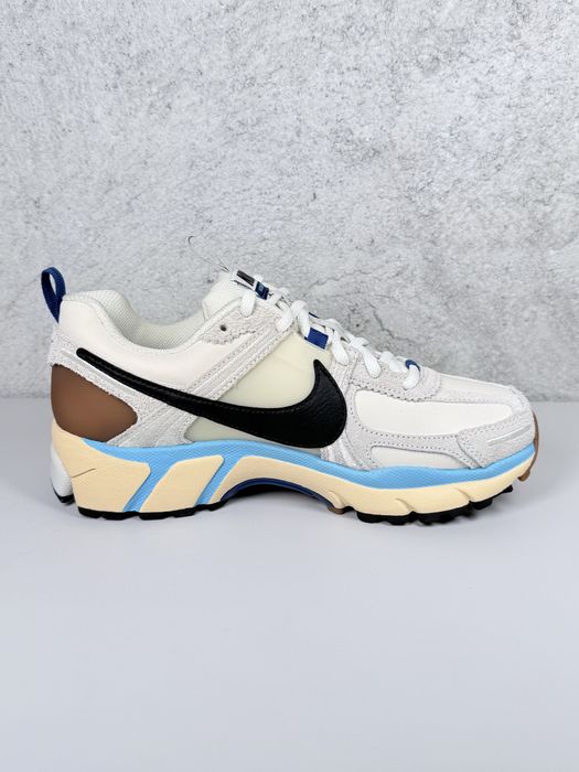 Nike Zoom Vomero 5 Designed by Japan