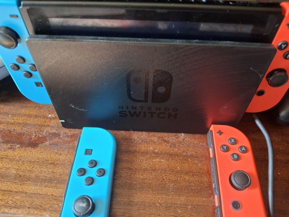 Nentendo switch  1