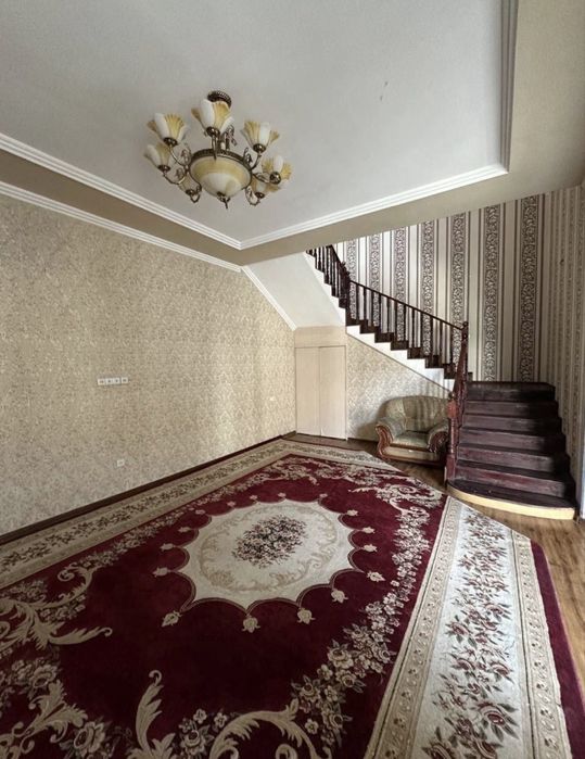 Уй Сотилади Олмазор Район Охунбобоев 3,9 Соток Макро 6 Хона