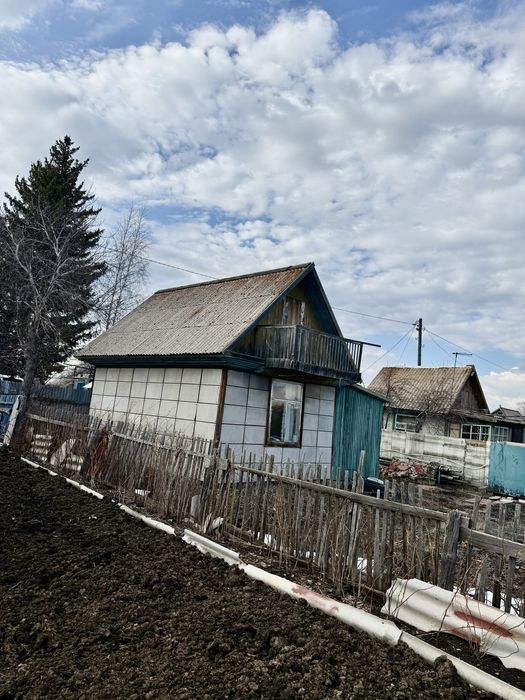 Дача, Вишневая 158