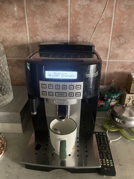 Espresor cafea DELONGHI -Magnifica cappuccino S