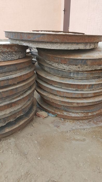 Люк для колодцев стальной