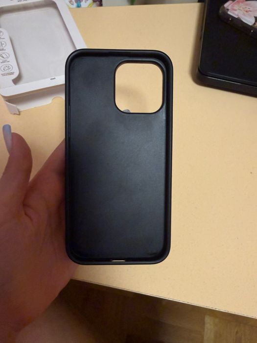 Оригинален калъф за iphone 14 pro max -guess