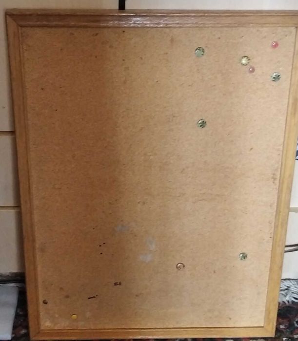 Пробковая доска б/у