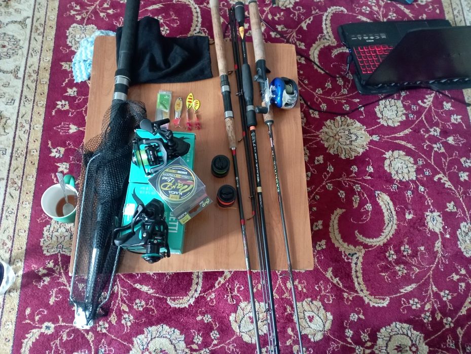 Спинниг с катушкой