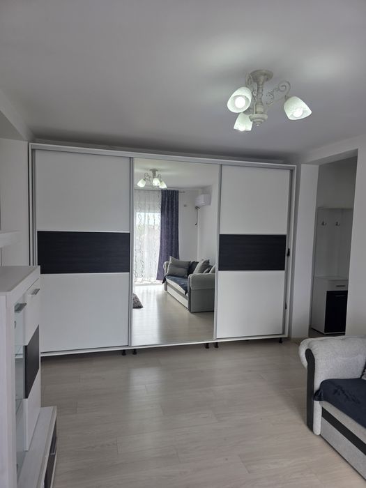 Apartament central cu 2 camere de vanzare