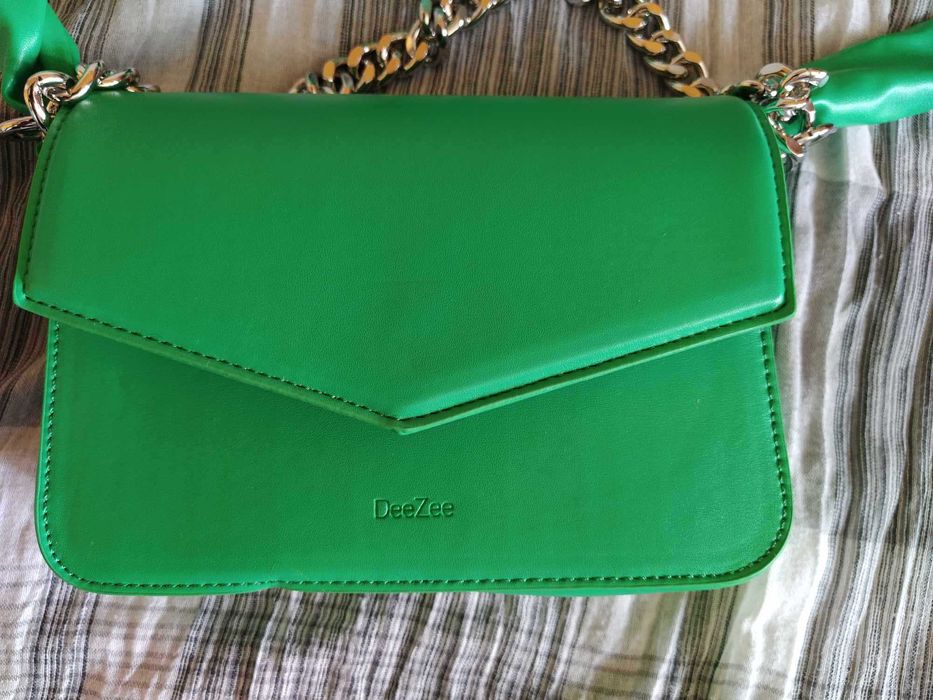 Зелена дамска чанта DeeZee