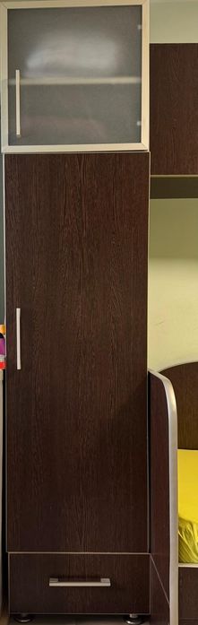 Vând mobila dormitor