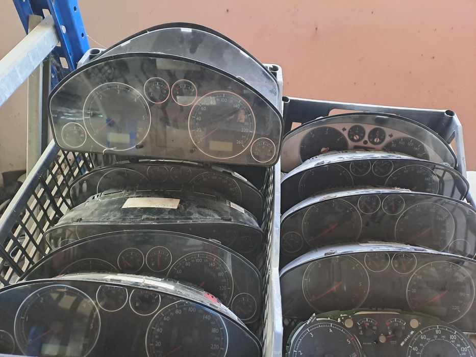 Ceas ceasuri de bord sharan alhambra si galaxy 1996-2000-2006