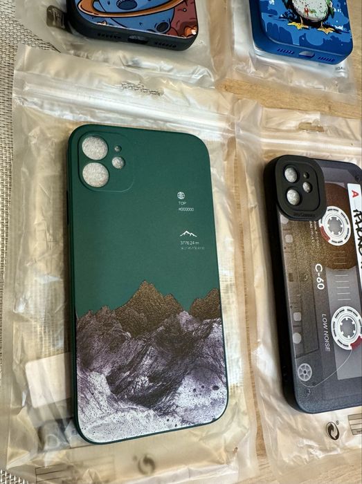 Кейсове за Iphone 11