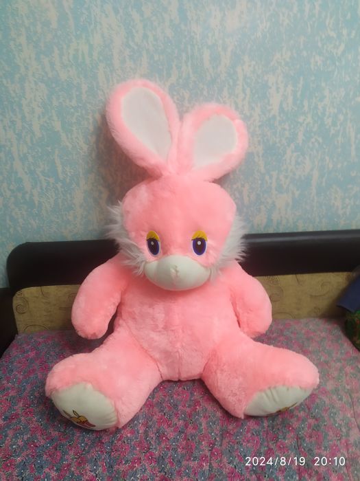 Мягкая игрушка розовый Заяц