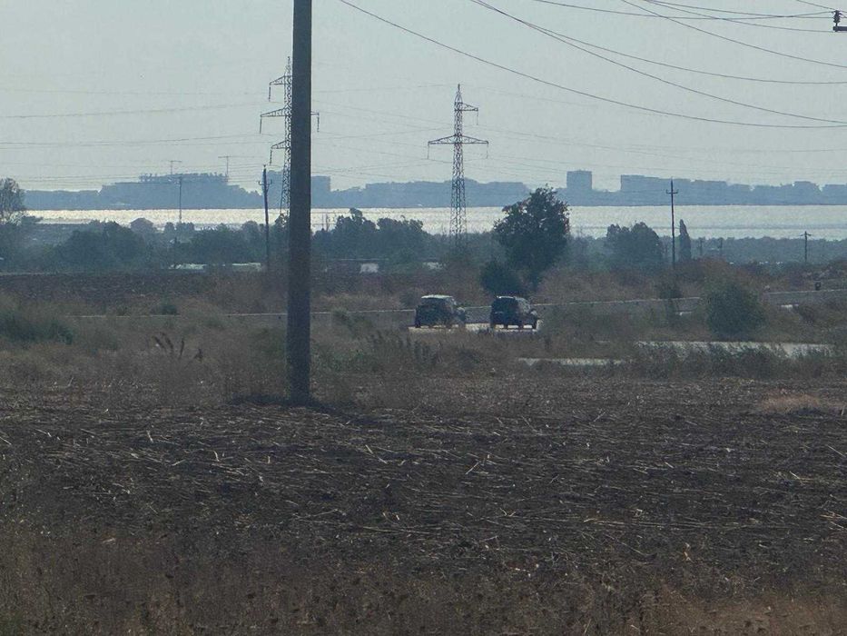 TEREN de vanzare   10 H