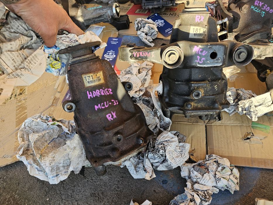 Задний редуктор RX330