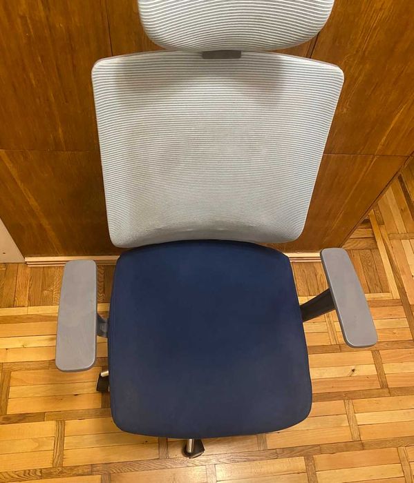 Кресло офисное (сетка)