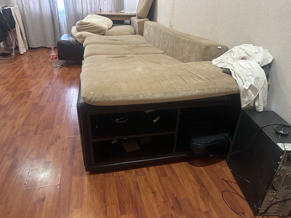 Продам диван б/у за 10тысяч