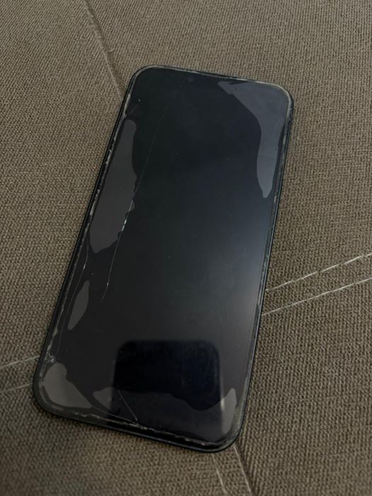 Продам iphone 14 128 g