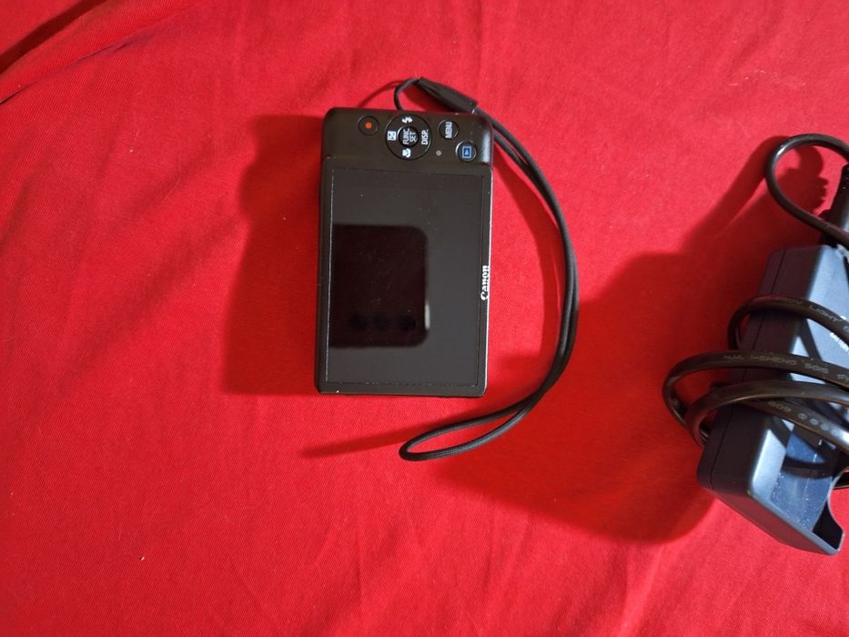 Продам камеру Canon IXUS 117 HS