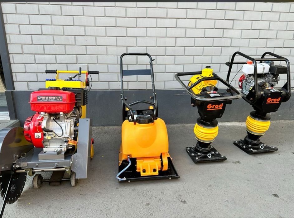 Трамбовка бензиновая