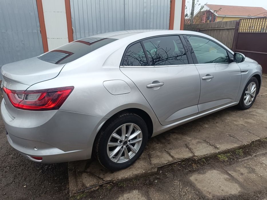 Renault Megane Sedan