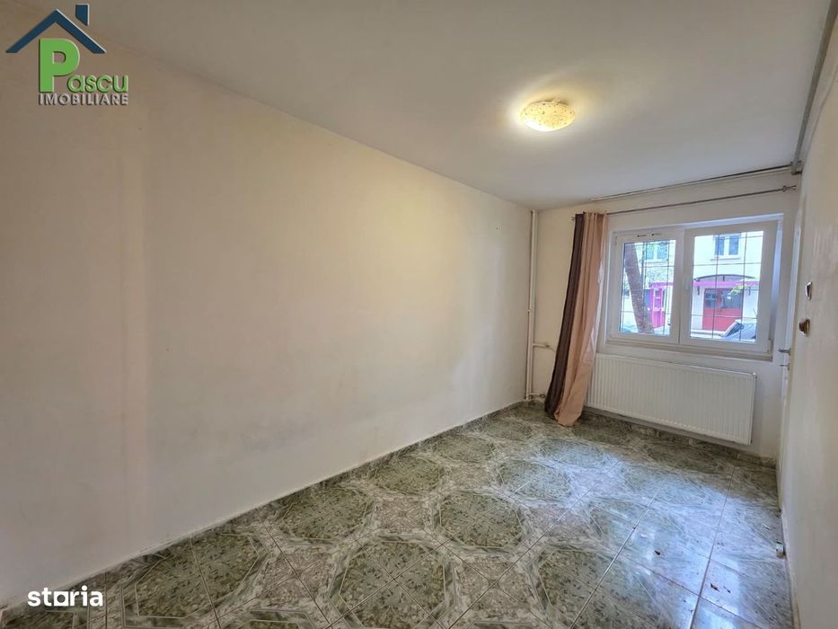Brancoveanu, str. Giovanni Boccaccio, apropiere metrou — fotografia 3