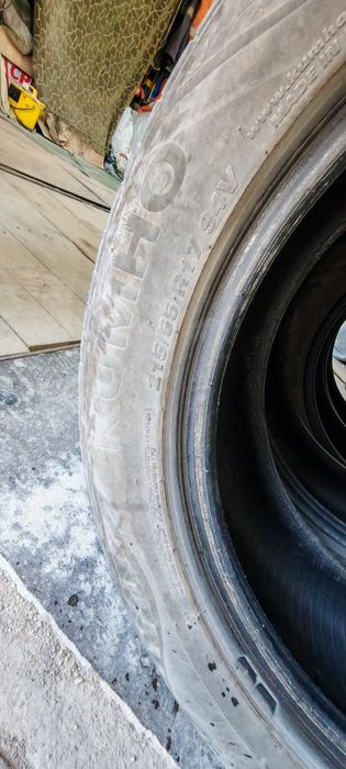 Шины 215/55/R17 продается