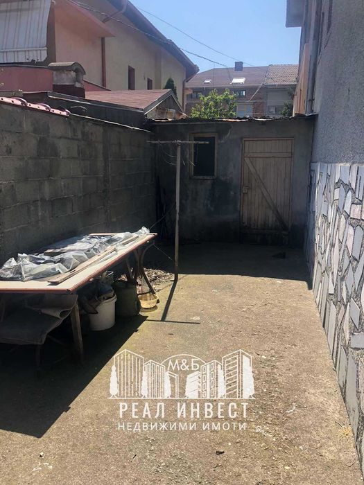 Продавам къща в гр. Димитровград