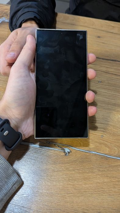 Samsung s24 ultra 256gb обмен