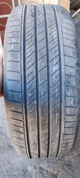 Kumho 225/55/R18 shina sotiladi