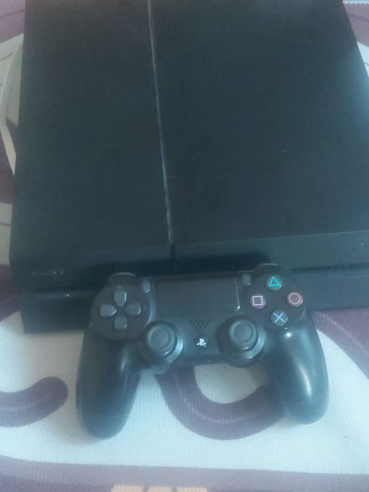 Playstation 4 fat