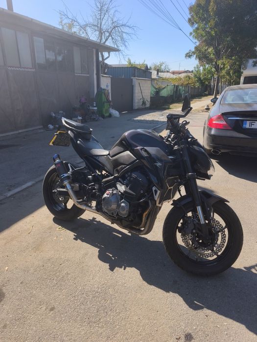Vand Kawasaki z900 an 2016 impecabila