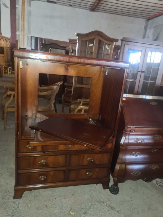 шкафза тв скрин комод внос от Европа