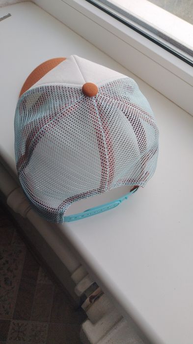 Продам бейсболку