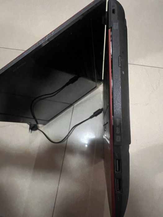 Laptop Acer defect Aspire 5750G-2434G75Mnrr